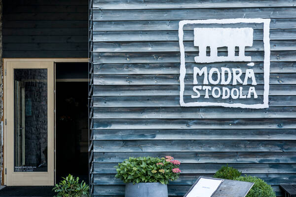 Modrá stodola